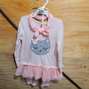 24 months Pink ruffled top & pants set with headband, sequin cat design in euc